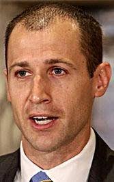 Kenneth Warford's Instagram, Twitter & Facebook