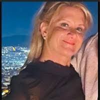 Vickie Wright's Instagram, Twitter & Facebook