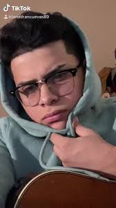 Jonathan Cuevas Dbar