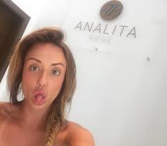 Matilda Patterson (@Matilda_202)