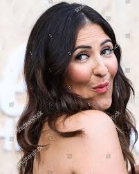 American Actress Darcy Carden Arrives Los 新闻传媒库存照片- 库存图片| Shutterstock  Editorial