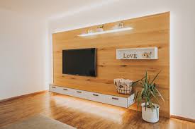 Finden sie hochwertige lizenzfreie vektorgrafiken, die sie anderswo vergeblich suchen. Schreinerei Kemptner Ein Meisterbetrieb Mit Tradition Willkommen