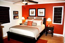 Burnt Orange Accent Wall For My Bedroom Loving It Found It On Cafemom Com Colores De Pintura Dormitorio Colores Para Dormitorio Diseno De Interiores