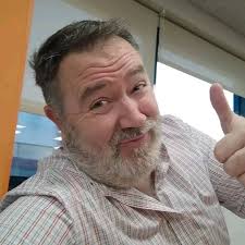 Hello friend 👋 I'm Christ Henderson...from Canada 🇨🇦 hope I can find a  honest woman here 🤗❤️🤗