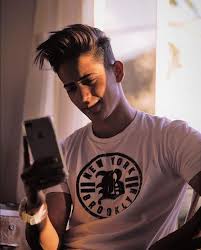 Danish zehen was seen as a contestant in reality series ace of space hosted by vikas gupta of bigg boss 11 fame. Danish Zehen Ace Of Space Contestant Dies In Car Accident Latest Breaking News India News Political Sports Since Independence