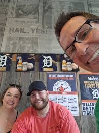 Kyle Weese's Instagram, Twitter & Facebook