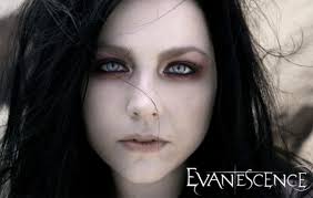 EVANESCENCEのAmy Lee（Vo）、LED ZEPPELINの「Going To California」をカバーした音源公開！