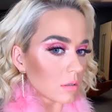 Alexa demie shares her '90s glam makeup tutorial and how she gets the perfect winged liner, every single time. Katy Perry S Euphoria Inspired Makeup Popsugar Beauty