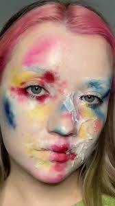 Creative Makeup: Mould-Inspired Look Using Tissue