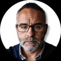 Ruben Cabello's Instagram, Twitter & Facebook