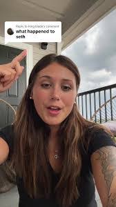 Jenna Leeder's Instagram, Twitter & Facebook