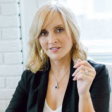 Kelly Prokop's Instagram, Twitter & Facebook