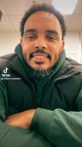 Damon Saunders's Instagram, Twitter & Facebook