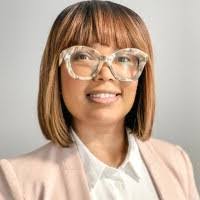 Monique Gross's Instagram, Twitter & Facebook