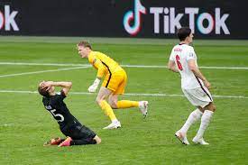 Aż sześć goli padło podczas dzisiejszego hitu mundialu 2010. 0qvxi0owdnjlqm