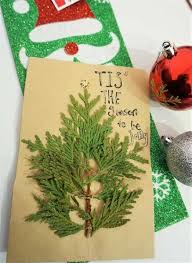 Oodles of inspiration for diy christmas cards perfect for home or the classroom!. Fiv5do0mknj7im