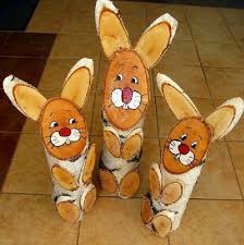 Richtig Suss Und Am Wochenende Schnell Gemacht Osterhasen Aus Baumstammen Ostern Basteln Holz Ostern Hasen Basteln Holzdeko Basteln