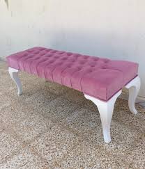 كنب صغيره بمسند