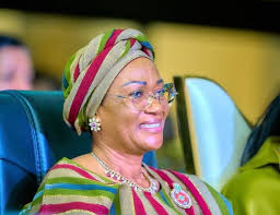 My boyfriend is giving me attitude please what can I do I really love him  and his attitude is hurting me Please advice please