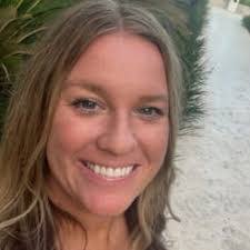 Brenda Drummond's Instagram, Twitter & Facebook