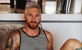 Model rambut pendek pria dan wanita panjang terbaru memang selalu dicari oleh kalangan pecinta fashion gaya rambut. Ini Gaya Rambut Baru Messi Dan Perubahannya Dari Masa Ke Masa Merdeka Com