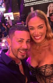 Ingrid Vasconcelos marcou presença no leilão do instituto Neymar Jr