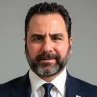 300+ perfiles de «Giacoman»