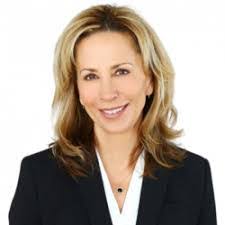 Sandy Raines's Instagram, Twitter & Facebook