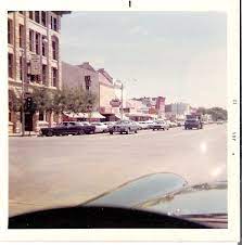 East Side Of 900 Block Of Main Street Winfield Ks 1972 Photo By John Ozbun Winfield Kansas Winfield Hometown