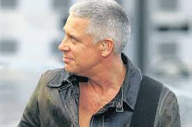 U2 man wants to take it from the top