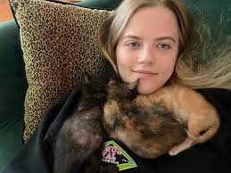 Billie Cloud Heflin (@billieheflin) • Instagram photos and videos