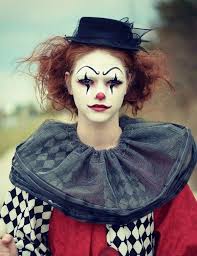 Clown Make Up Ideen Fur Halloween Und Tipps Fur Das Kostum Clown Gesichter Clown Schminke Clown Schminken Frau