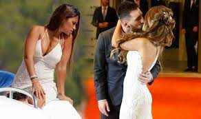 Lionel messi fought through the pain barrier to help argentina to copa america glory, claims boss lionel scaloni. Lionel Messi Wife How Barcelona Star Gushed About Stunning Model In Rare Interview Football Sport Express Co Uk