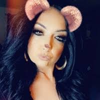 Paige Thames's Instagram, Twitter & Facebook