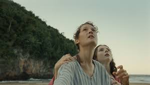 Situs streaming ini menyajikan variasi genre film dari berbagai negara termasuk film box office. Old 2021 Imdb