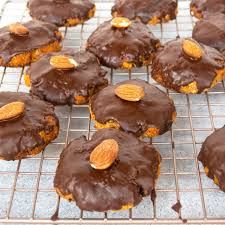 Die Besten Lebkuchen Glutenfrei Vegan Und Ohne Zucker Tasty Katy Rezept Lebkuchen Lebensmittel Essen Schokoladenkekse