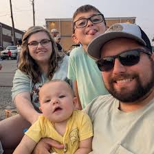 Hey guys I need help. I have a 92 Chevy S10 2.8 manual. My starter/  solenoid grounded out while driving and burnt up starter. Got it home,  replaced starter and it ran