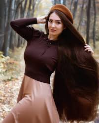 A dream about long hair predicts a trip.if you see luxurious long hair in a dream, it means that you are in good health; 396 Kedveles 8 Hozzaszolas Long Hair Amazing Longhairamazing Instagram Hozzaszolasa Elena Of H Long Hair Women Extremely Long Hair Beautiful Long Hair