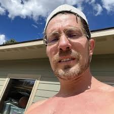 Lisa Rinna Shades Kyle Richards, Dorit Kemsley Amid Splits