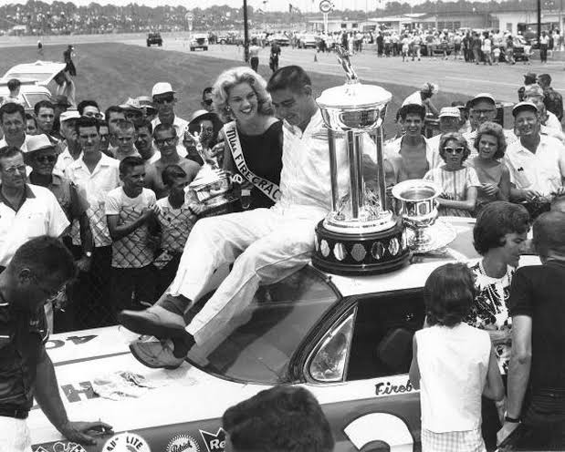 It's been 15 years since Dale Earnhardt drove his last Daytona 500