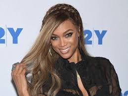 In the jagged haircut, the blend is very important and efron manages to do that very well. Zac Efron Fun Facts And Things You Probably Didn T Know