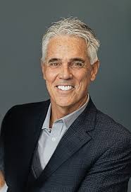 My heart is broken to hear the news of the passing of an old friend, Pastor  Scott Cagle. I'm praying for his family, church family, and friends as they  walk through these