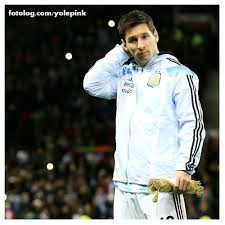 A seleção portuguesa de futebol é a equipa nacional de portugal e representa o país nas competições internacionais de futebol. Leo Messi Yolepink Lionel Messi Messi Barcelona
