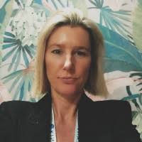 100+ "Lorna Van" profiles