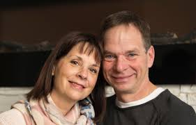 Retrouvez l'amour est dans le pré chaque lundi sur m6 à 20h50. La Famille Est Dans Le Pre De Retour Pour Une Nouvelle Saison Hollywoodpq Com