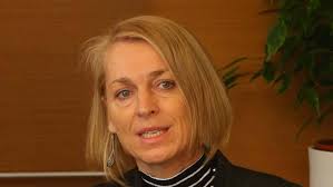 Balog miniszter úrra mindig számíthattam, akkor is, amikor vitapartnerem volt és akkor is, amikor szövetségesem a nemzet ügyének szolgálatában. Balog Zoltan Hosszabbitott Fodor Felesegevel Ennyit Keres Czeizel Lanya Blikk