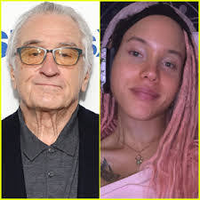 Hannah Vince's Instagram, Twitter & Facebook