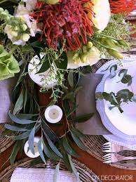 Create This Australian Christmas Table In Less Than 10 Minutes See Full Tutorial Just Ad Christmas Table Settings Xmas Table Decorations Australian Christmas