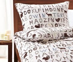 Jetzt Aber Ab Ins Bett Jersey Bettwasche Mit Buchstaben Und Tieren Fur 29 95 Bei Tchibo Bettwasche Bett Bett Ideen