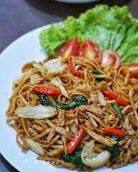 Mie tek tek berasal dari bandung, namun ada juga yang mengatakan berasal dari purwodadi, jawa tengah. Resep Mie Goreng Jawa Mudah Dan Praktis By Byviszaj Resep Mie Resep Masakan Indonesia Resep Masakan